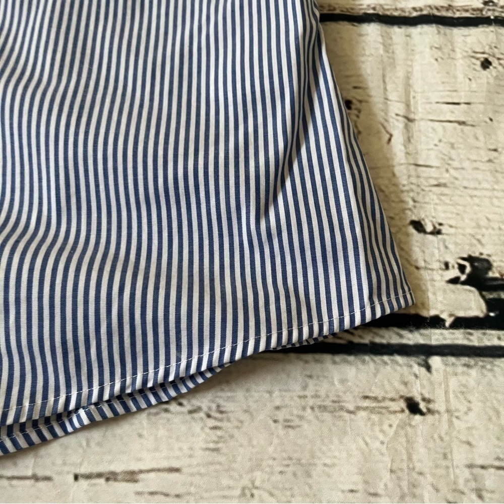 Banana Republic Factory Fitted Non-Iron Striped Sleeveless Shirt Size 10 View 3